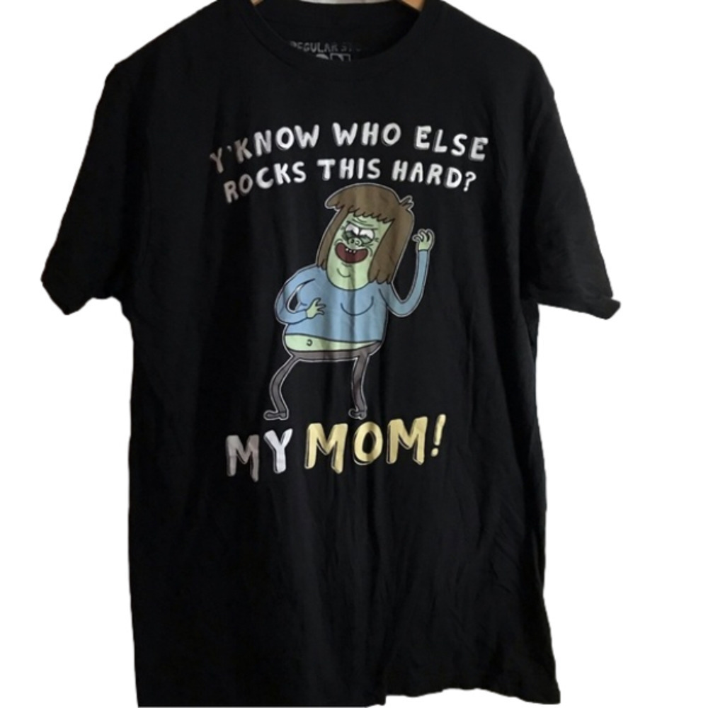 men’s size large T-shirt with “Regular Show” graphic. Black in colour. Unisex.